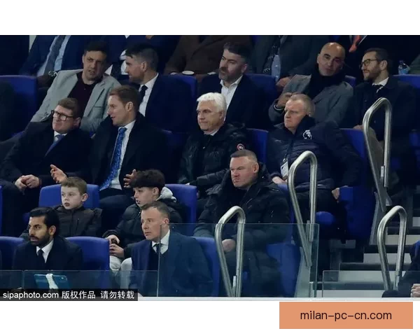 曼联欲引进前曼城青训球员 与蓝月亮争夺多特中场主力